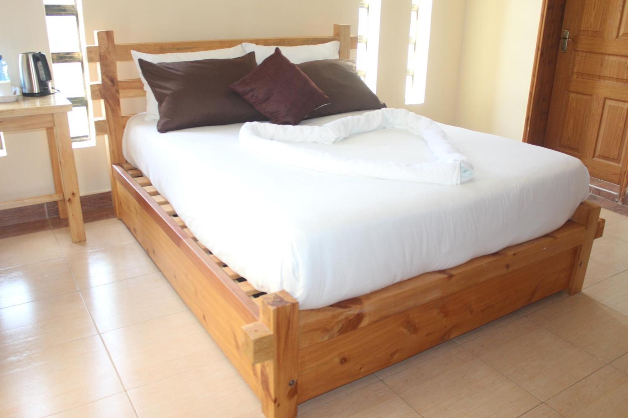 Eshborns House - Near Jomo Kenyatta International Airport And Sgr With Shuttle Services Syokimau Exteriör bild